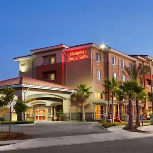 *** Hotel Hampton & United States