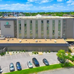 Hotel Embassy By Hilton Tech Center North, Denver